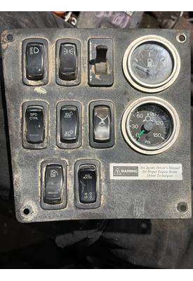 MACK RD688S Dash Panel