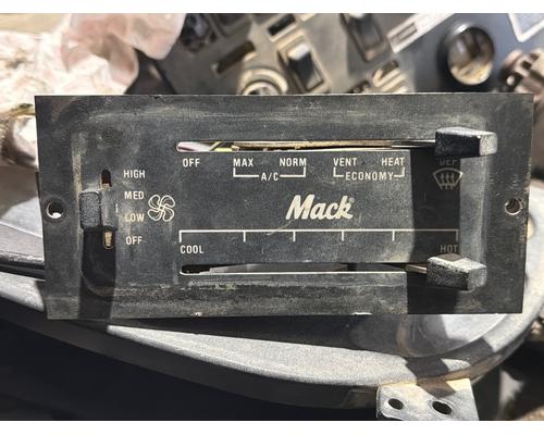 MACK RD688S ECM (HVAC)climate control