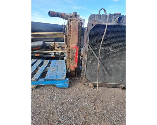 MACK RD688S Radiator