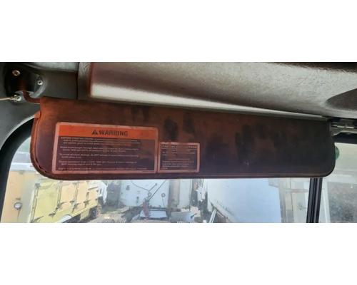  Mack RD688S Visor #
