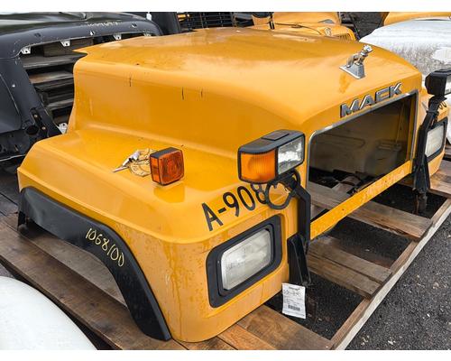 2000-mack-rd-hood #1487461