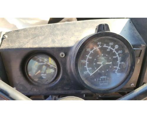  Mack RS686LST Instrument Cluster #