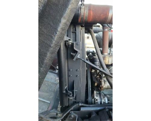 mack-rs686lst-radiator #1364418