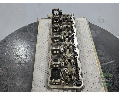 MACK Cylinder Head