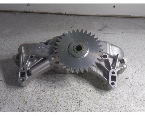 MACK Oil Pump