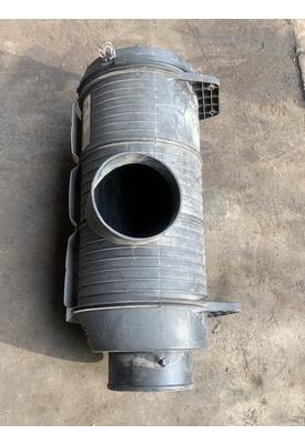 MACK  Air Cleaner