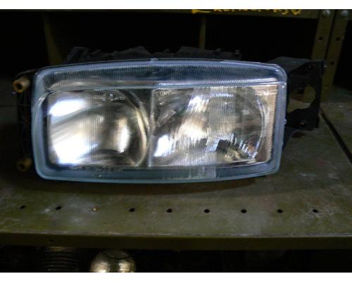 MACK  Headlamp Assembly