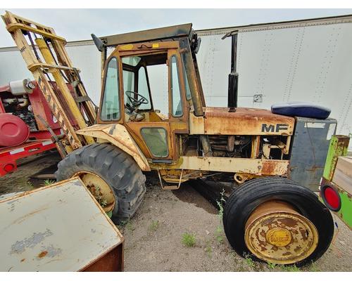 MASSEY FERGUSON MACHINE Equipment (Whole Vehicle)