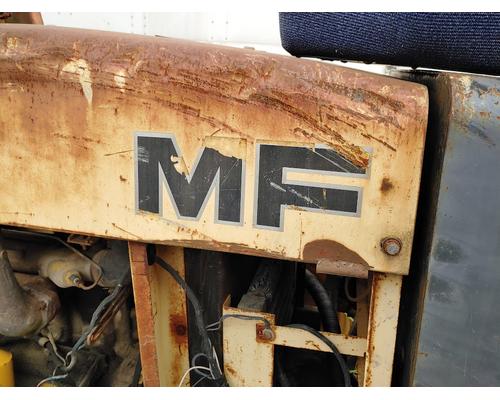 MASSEY FERGUSON MACHINE Equipment (Whole Vehicle)