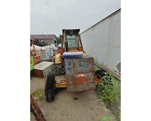 MASSEY FERGUSON MACHINE Equipment (Whole Vehicle)