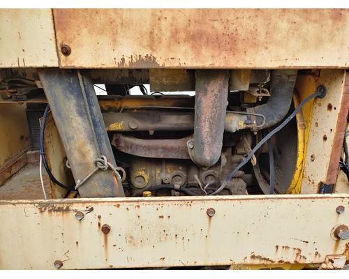 MASSEY FERGUSON MACHINE Equipment (Whole Vehicle)