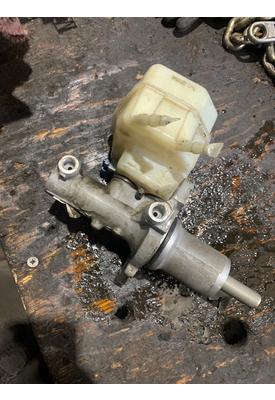 MERCEDES-BENZ Sprinter Brake Master Cylinder