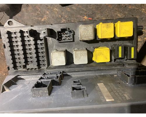 MERCEDES-BENZ Sprinter Fuse Box