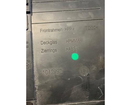 MERCEDES-BENZ Sprinter Instrument Cluster