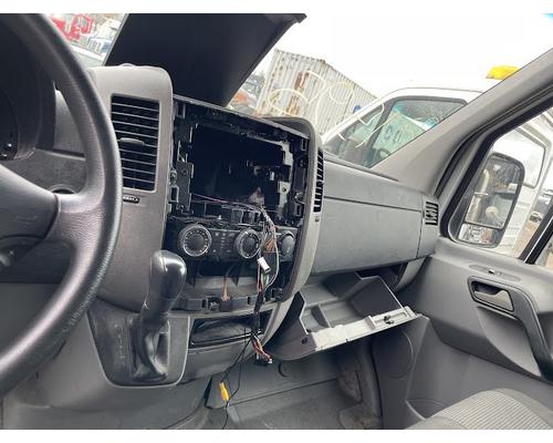 MERCEDES-BENZ Sprinter Parts Vehicles