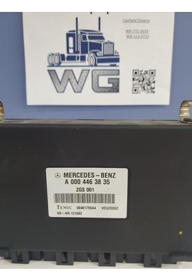 MERCEDES MBE900 Cab Control Module ECM