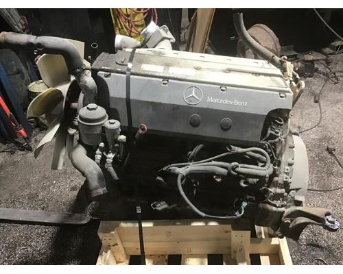 MERCEDES OM 906LA Engine Assembly