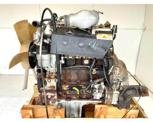  Mercedes OM904LA Engine Assembly #