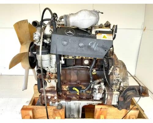  Mercedes OM904LA Engine Assembly #