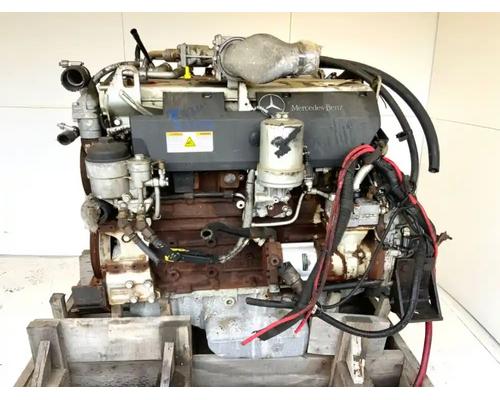  Mercedes OM906LA Engine Assembly #