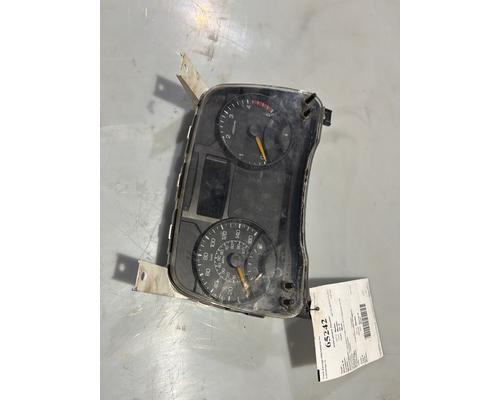MITSUBISHI FUSO FE180 Instrument Cluster