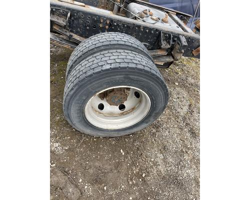 MITSUBISHI FUSO FE180 Parts Vehicles