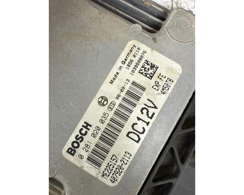 MITSUBISHI 4M50 Cab Control Module ECM