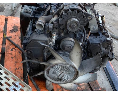 MITSUBISHI 4M50 Engine Assembly