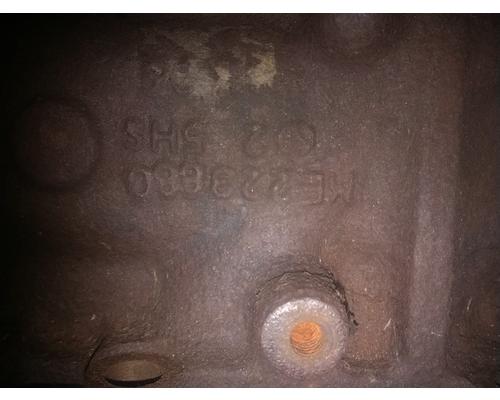 MITSUBISHI 4M50 Exhaust Manifold