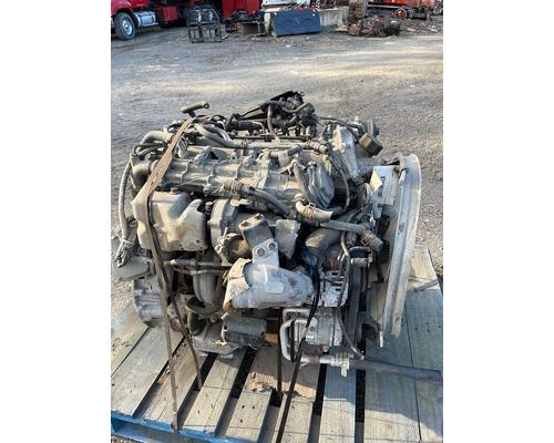 2015 MITSUBISHI F1C Engine Assembly #