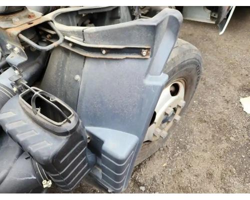 mitsubishi-fe-84d-fender-extension #1345914