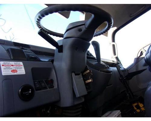 mitsubishi-fe-84d-steering-column #681360