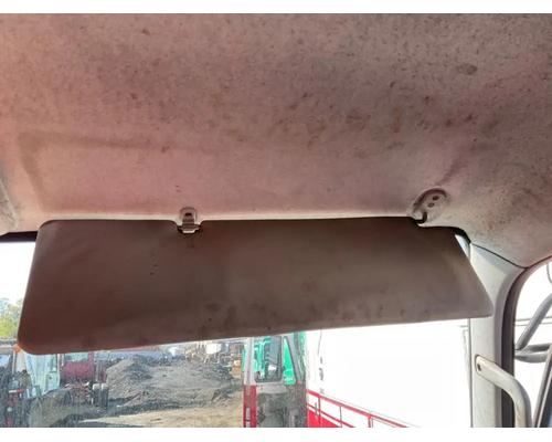 mitsubishi-fe85d-visor #1336388