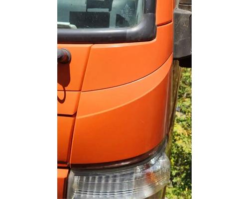 mitsubishi-fec92s-cowl #1360164