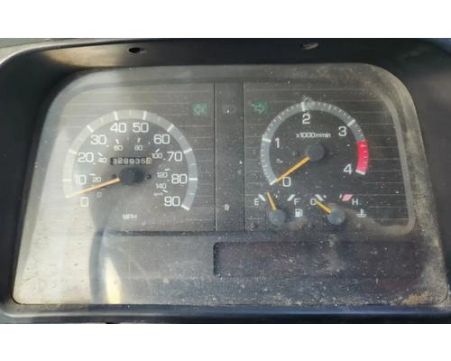  Mitsubishi FH211 Instrument Cluster #