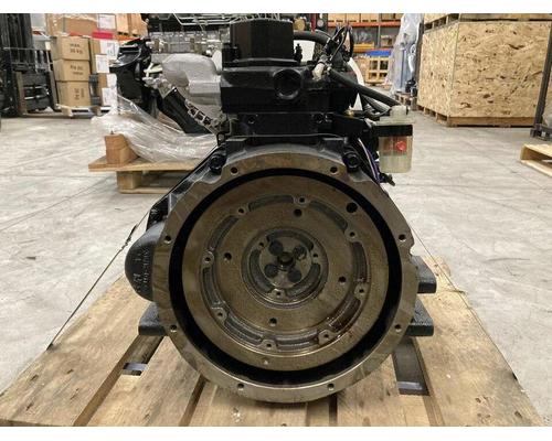  Mitsubishi S3L2 Engine Assembly #