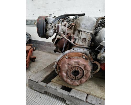 NISSAN  Engine Assembly