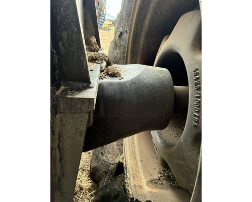 2014 New Holland T9.505 Axle Assembly, Rear For Sale by Farmer Pete's Ag Ltd.