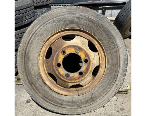 other-other-tire-and-rim #1328976