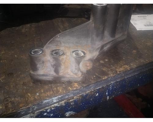 PACCAR MX13 Engine Mounts