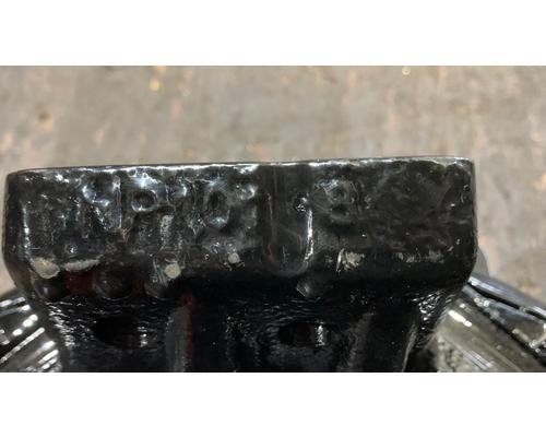 PACCAR MX13 Engine Mounts