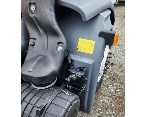peterbilt-220-fender-extension #1445129
