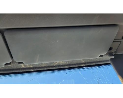 peterbilt-220-visor #1445159