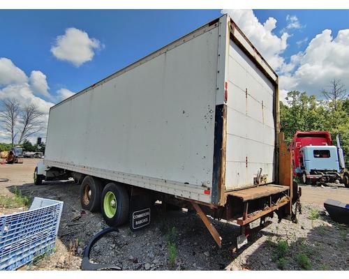 PETERBILT 330 Dismantled Vehicles