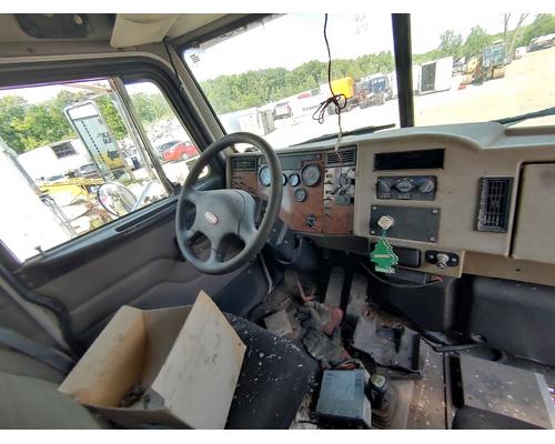 PETERBILT 330 Dismantled Vehicles