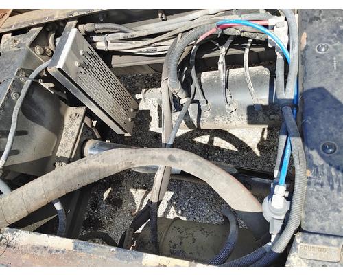 PETERBILT 330 Dismantled Vehicles