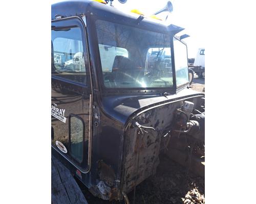 PETERBILT 335 Cab or Cab Mount