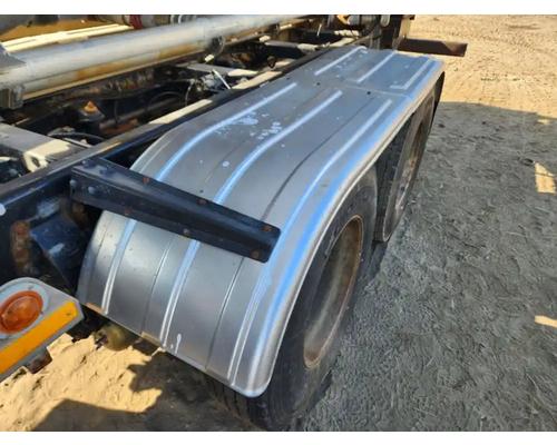  Peterbilt 348 Fender #