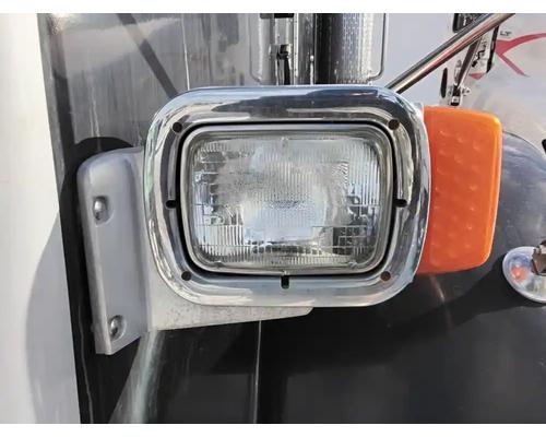 peterbilt-357-headlamp-assembly #1441428