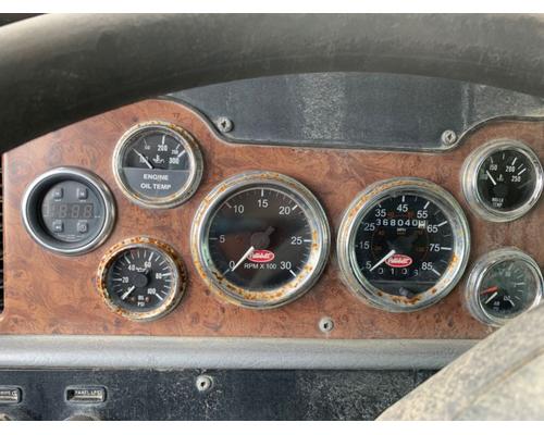  Peterbilt 357 Instrument Cluster #